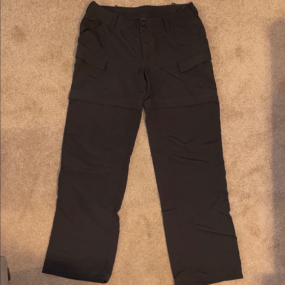 The North Face Women's Black Cargo Pants - Picture 1 of 8